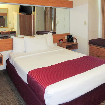 Quality Inn & Suites Robbinsville Exteriér fotografie