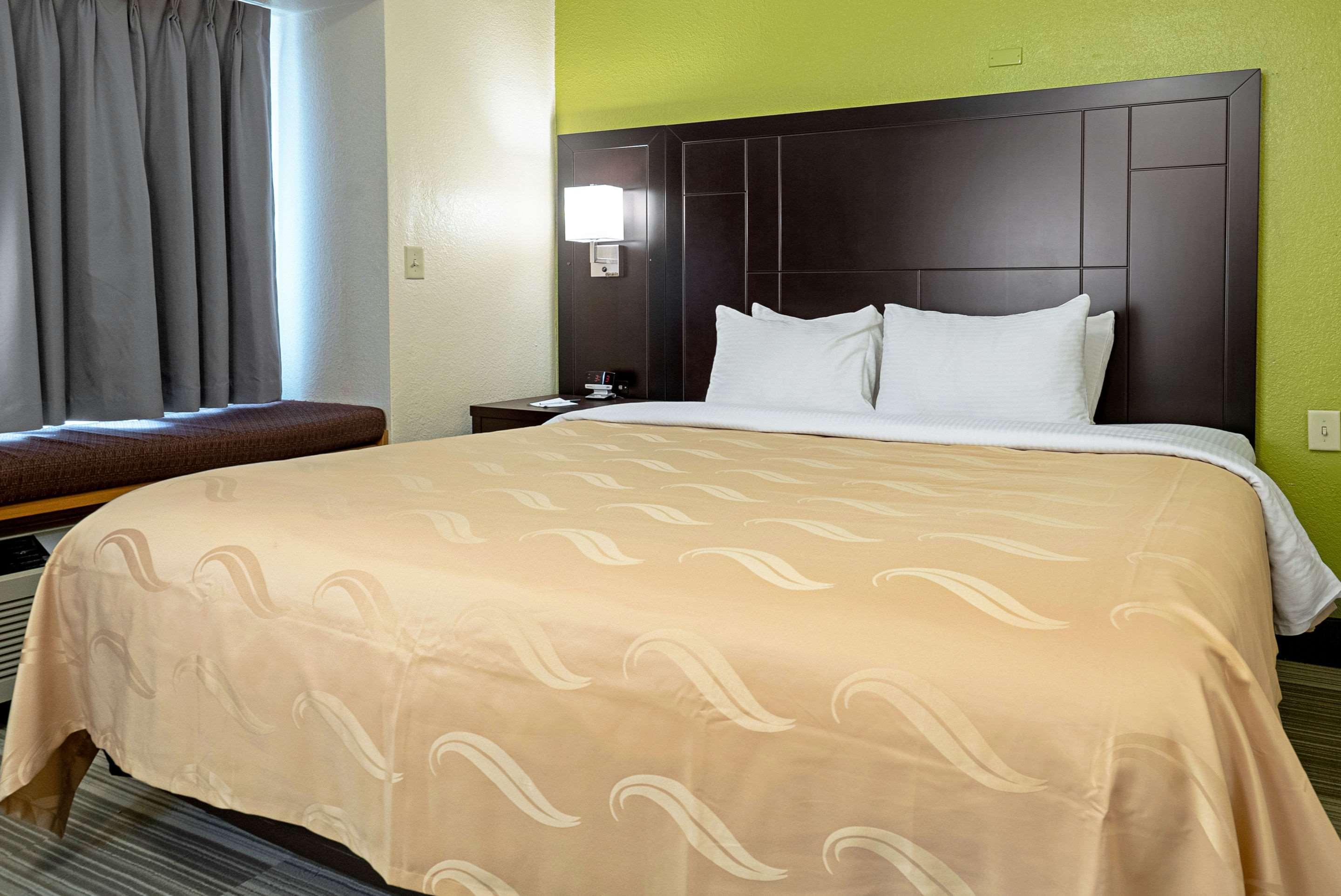 Quality Inn & Suites Robbinsville Exteriér fotografie