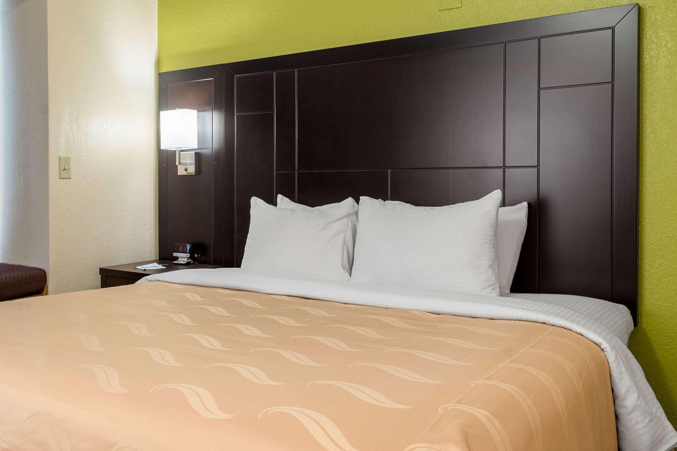 Quality Inn & Suites Robbinsville Exteriér fotografie