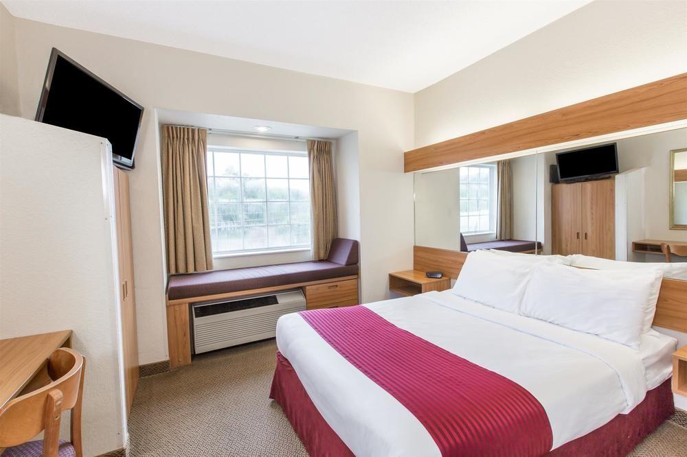 Quality Inn & Suites Robbinsville Exteriér fotografie