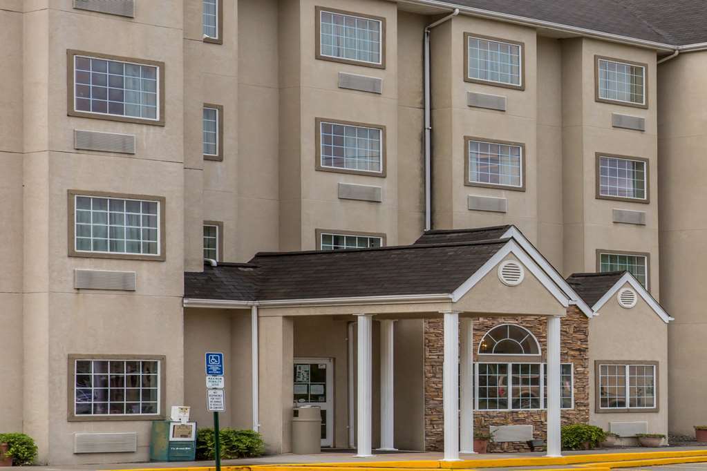 Quality Inn & Suites Robbinsville Exteriér fotografie