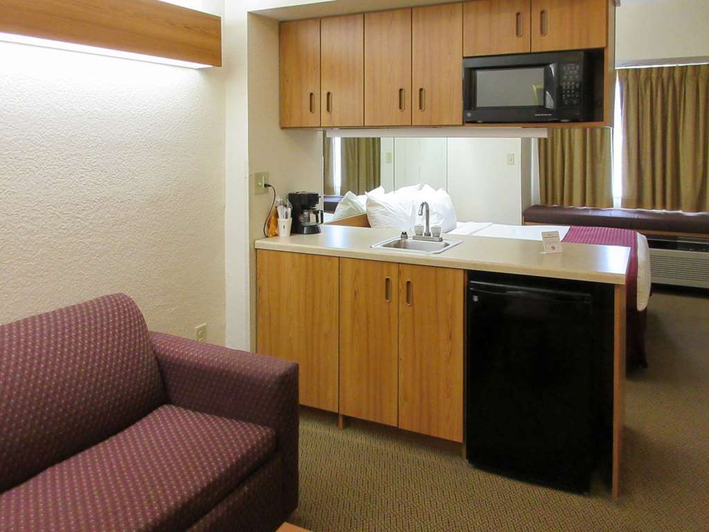 Quality Inn & Suites Robbinsville Pokoj fotografie